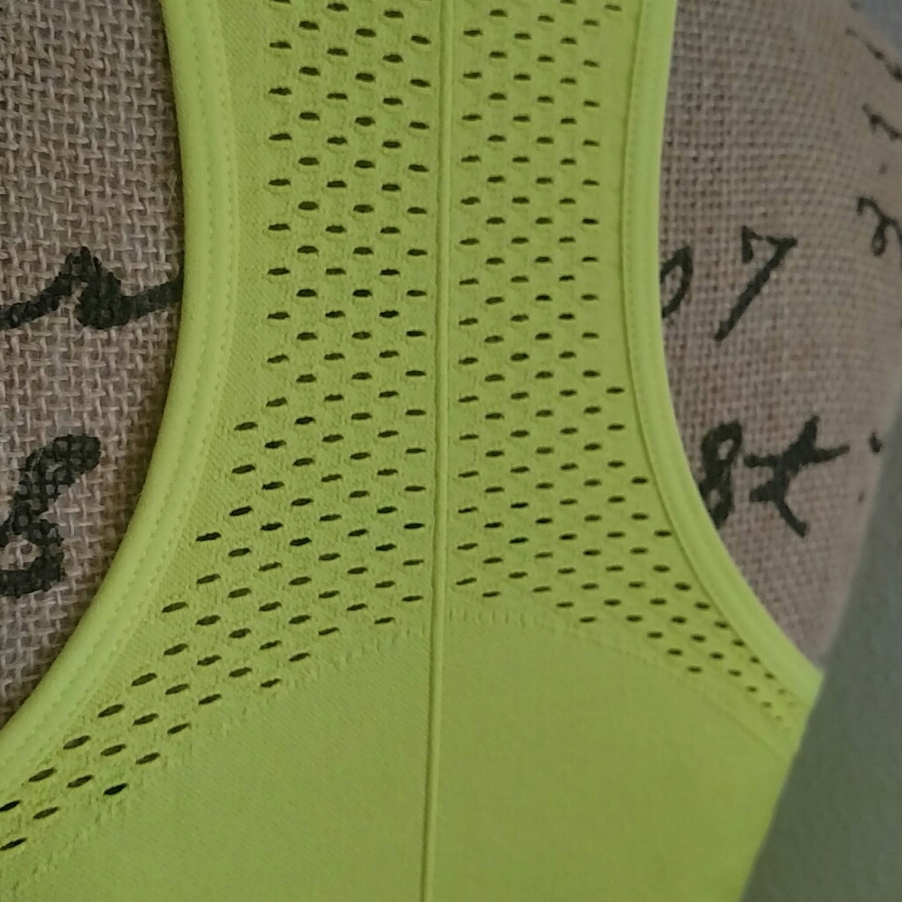Fabletics tank - Picture 3 of 4